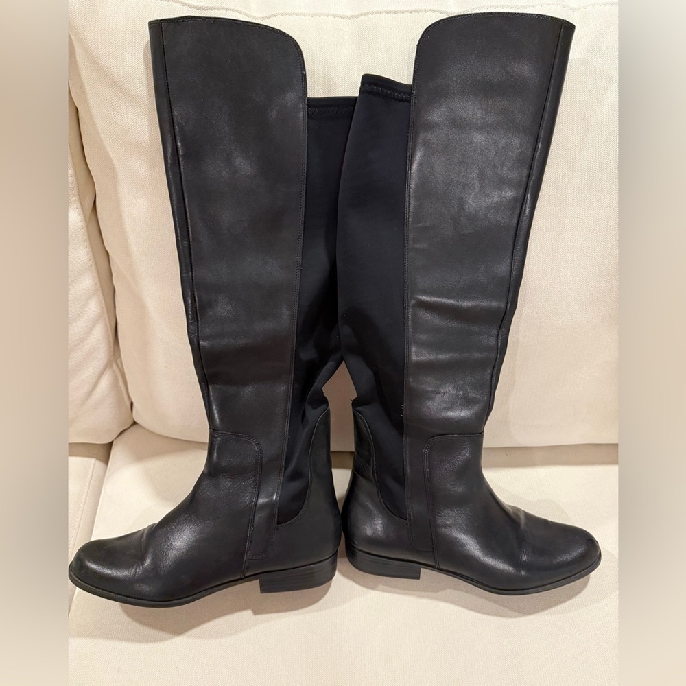 Elegant Black Knee-High Women's Boots - Picture 4 of 6